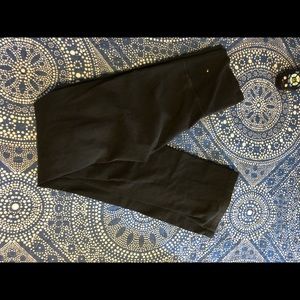 Black Arie yoga pants